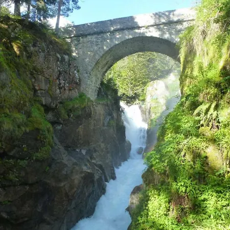 T2 4-6 Pers A Cauterets, Proche Telecabine - Fr-1-234-231 Cauterets